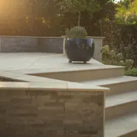 Golden Stone Porcelain 5mm Pencil Round Coping Stones