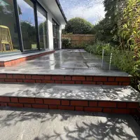 Platinum Grey Porcelain 20mm Bullnose Step